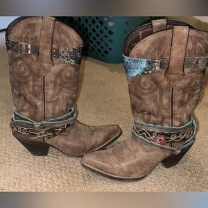 Durango boots size 6.5